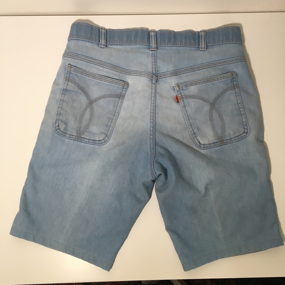 Mens Vintage Levis Shorts - Picture 2 of 8